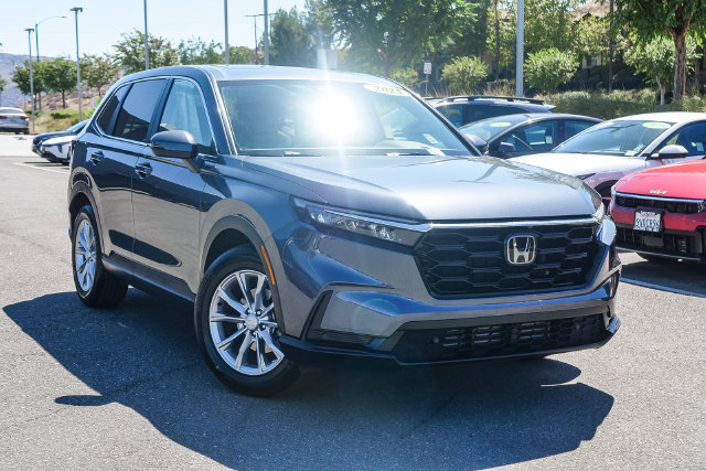 Used 2025 Honda CR-V EX-L image 2