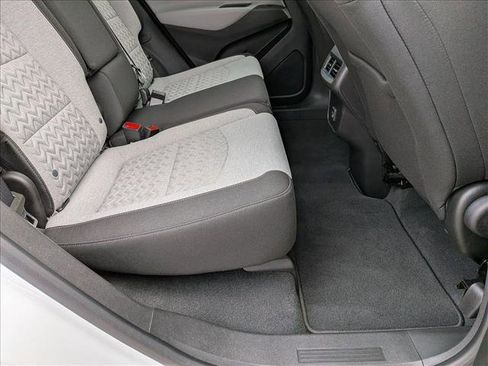 Certified 2024 Chevrolet Equinox LS image 20