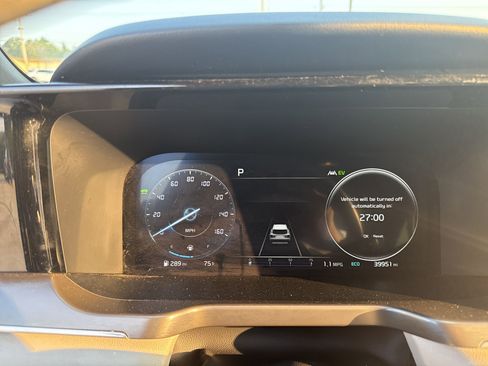 Used 2023 Kia Sorento SX Prestige image 20