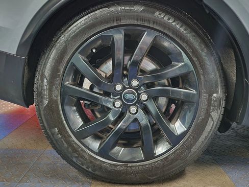 Used 2018 Land Rover Discovery HSE image 74