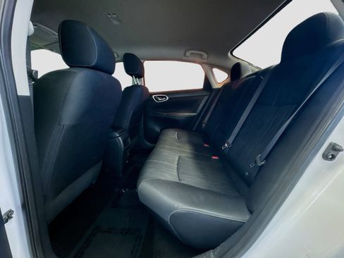 Used 2018 Nissan Sentra SV image 14