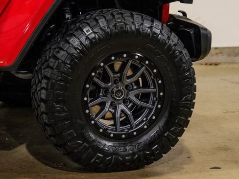 Used 2021 Jeep Gladiator Mojave image 24