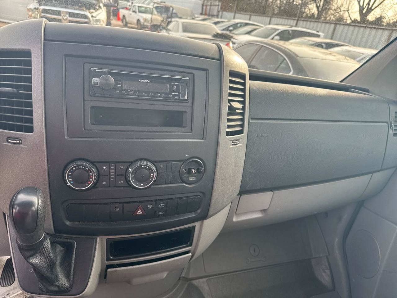 Used 2013 Mercedes-Benz Sprinter 2500 image 9