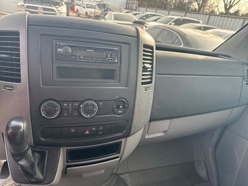Used 2013 Mercedes-Benz Sprinter 2500 image 9