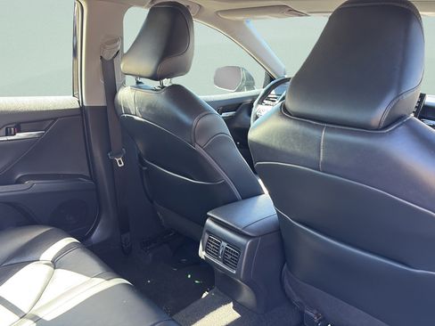 Used 2021 Toyota Camry XLE w/ Navigation Package AWD/4WD image 19