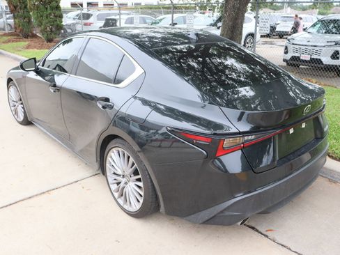Used 2024 Lexus IS 300 w/ Premium Package RWD image 8