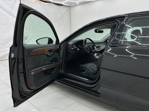 Used 2021 Audi A8 L 3.0T w/ Executive Plus Package AWD/4WD image 17