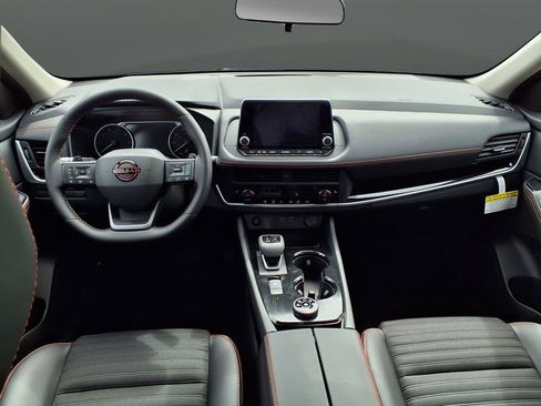 New 2026 Nissan Rogue SV AWD/4WD image 35