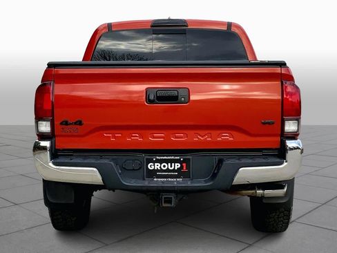 Used 2018 Toyota Tacoma SR5 image 5