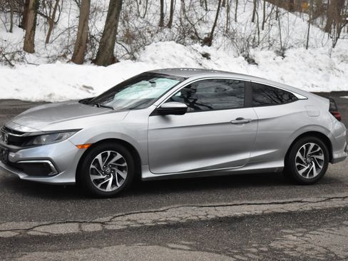 Used 2019 Honda Civic LX image 2