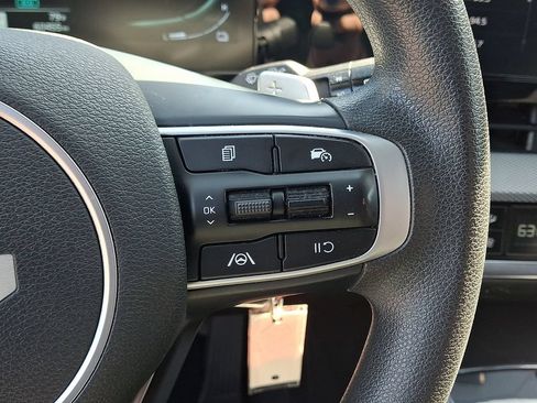 Used 2023 Kia Sportage LX AWD/4WD image 23