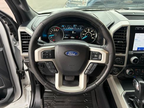 Used 2019 Ford F150 Lariat w/ Equipment Group 502A Luxury AWD/4WD image 17