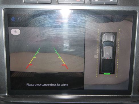 Used 2024 Ford F250 Lariat w/ Lariat Ultimate Package image 14