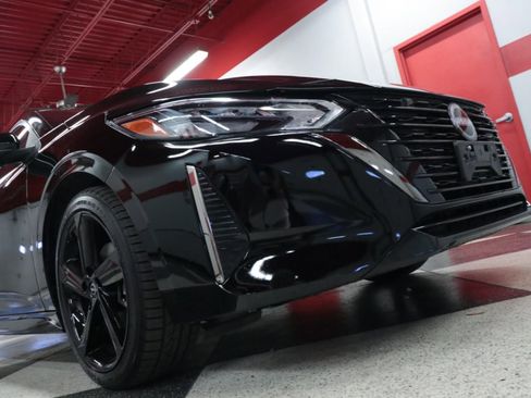 Used 2024 Nissan Sentra SR image 4