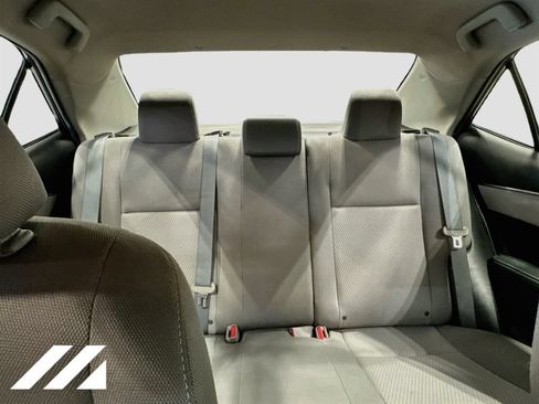 Used 2014 Toyota Corolla LE FWD image 28