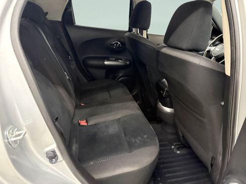 Used 2017 Nissan Juke SV FWD image 23