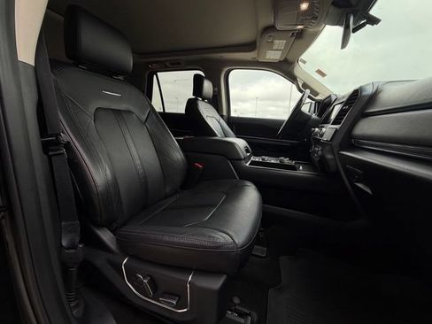 Used 2021 Ford Expedition Platinum AWD/4WD image 22
