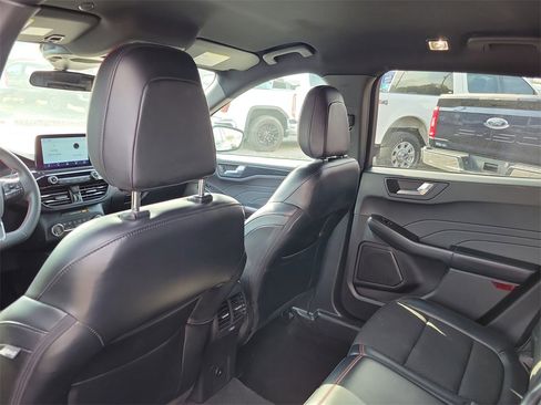 Used 2023 Ford Escape ST-Line image 28