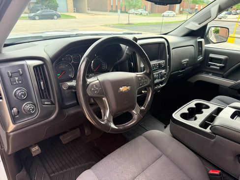 Used 2019 Chevrolet Silverado 1500 LT w/ All Star Edition AWD/4WD image 17