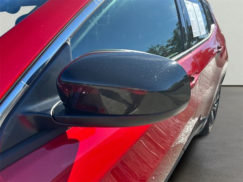 Used 2024 Jeep Compass Latitude image 11