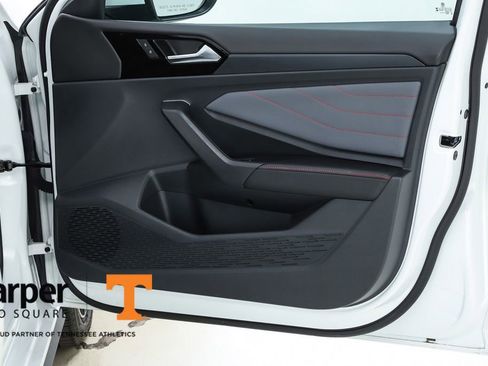 Used 2025 Volkswagen Jetta GLI Autobahn FWD image 68