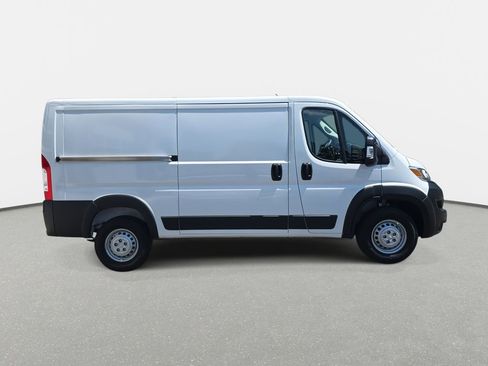 New 2025 RAM ProMaster 1500 w/ Convenience Group FWD image 4
