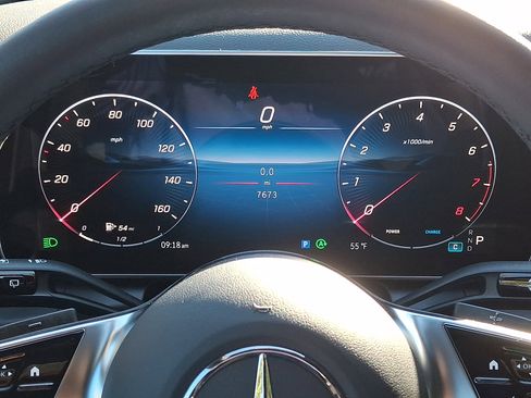 Used 2025 Mercedes-Benz GLC 300 4MATIC image 20