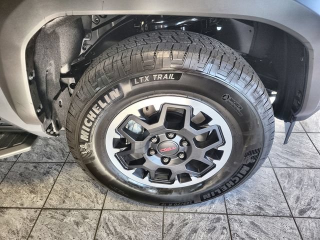 New 2026 Toyota 4Runner TRD Off-Road Premium AWD/4WD image 10
