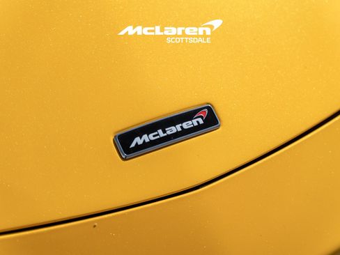 Used 2017 McLaren 570S Coupe RWD image 19