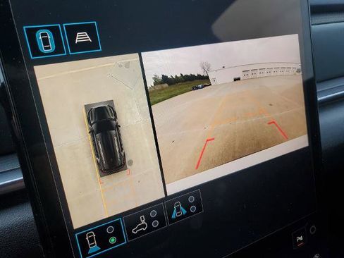 New 2026 GMC Terrain AT4 w/ Convenience Package III image 23