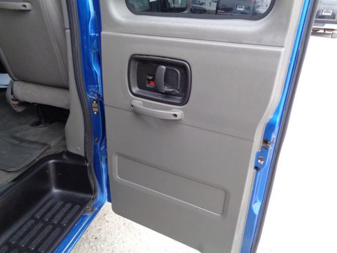 Used 2018 GMC Savana 3500 LT w/ LT Preferred Equipment Group image 35