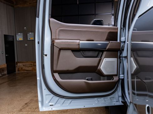 Used 2026 Ford F250 King Ranch w/ Chrome Package image 37