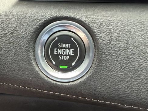 Used 2021 Cadillac Escalade Sport w/ LPO, ONYX Package RWD image 27