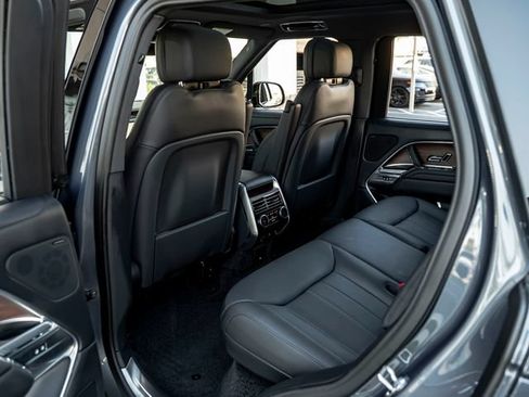 Certified 2024 Land Rover Range Rover SE AWD/4WD image 26
