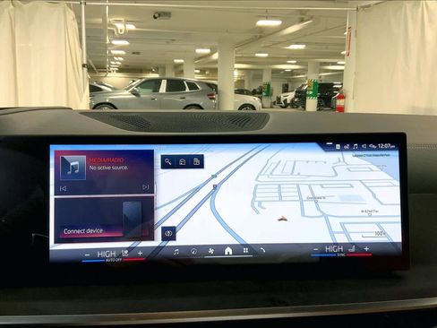 New 2026 BMW X5 xDrive50e w/ Executive Package image 18