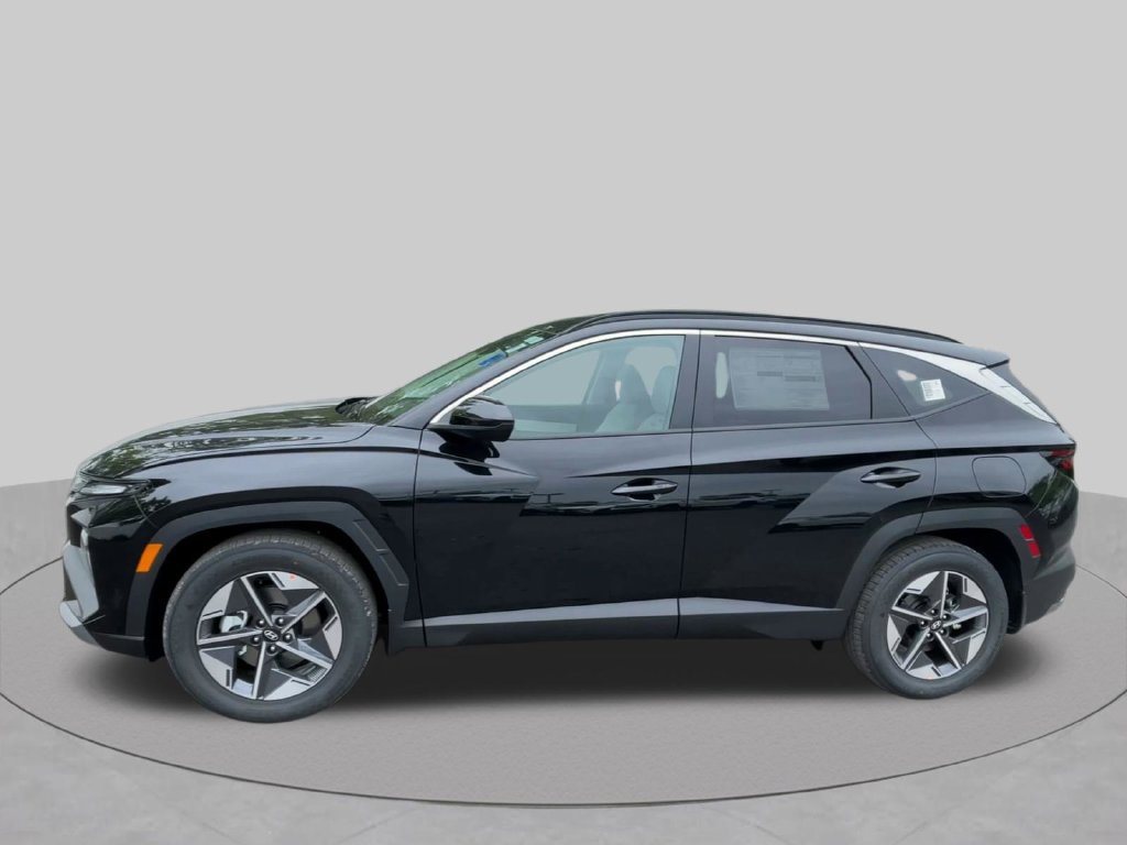 Used 2025 Hyundai Tucson SEL FWD image 11