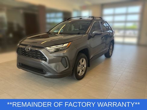 Used 2025 Toyota RAV4 XLE AWD/4WD image 4