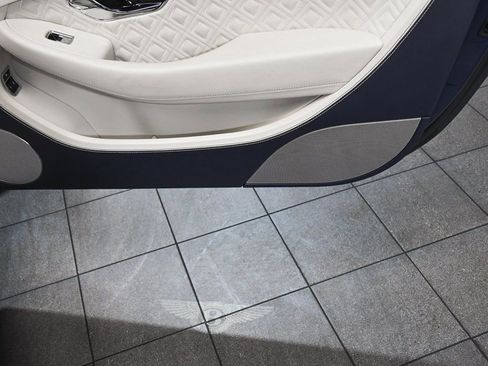Used 2022 Bentley Continental GT image 18