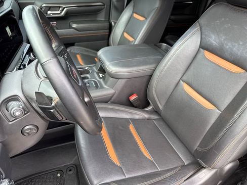 Used 2024 GMC Sierra 1500 AT4 w/ Technology Package image 19