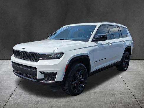 New 2025 Jeep Grand Cherokee L Limited w/ Luxury Tech Group II RWD image 8