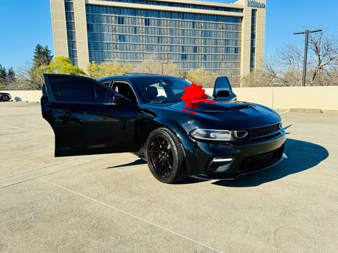 Used 2022 Dodge Charger Scat Pack RWD image 29