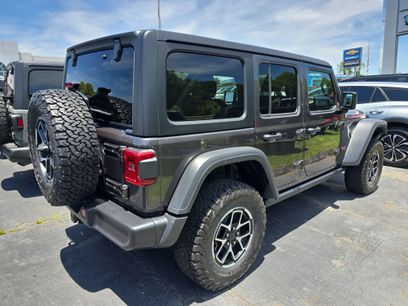 Used 2025 Jeep Wrangler Unlimited Rubicon