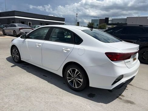 Used 2024 Kia Forte LXS FWD image 4