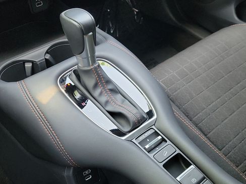 Used 2025 Honda HR-V Sport image 25
