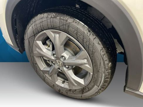 New 2026 Honda HR-V LX image 10