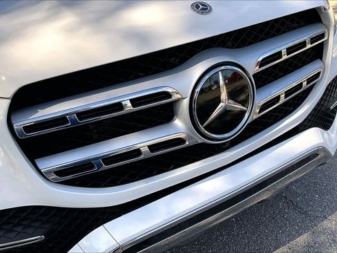 Used 2021 Mercedes-Benz GLS 450 4MATIC image 29