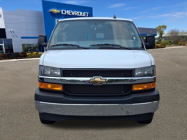Used 2025 Chevrolet Express 2500 w/ Driver Convenience Package RWD image 23