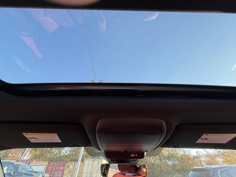 New 2025 MAZDA CX-70 Plug-In Hybrid w/ Premium Plus image 21