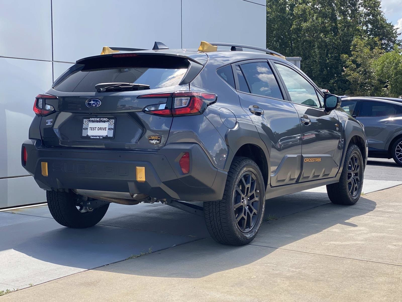 Used 2024 Subaru Crosstrek 2.5i Wilderness w/ Crosstrek Mirror Package AWD/4WD image 4