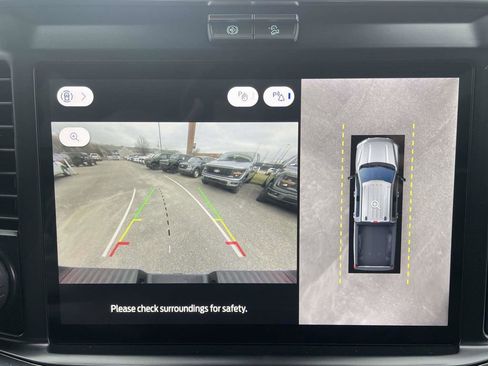 New 2026 Ford F250 Platinum image 19